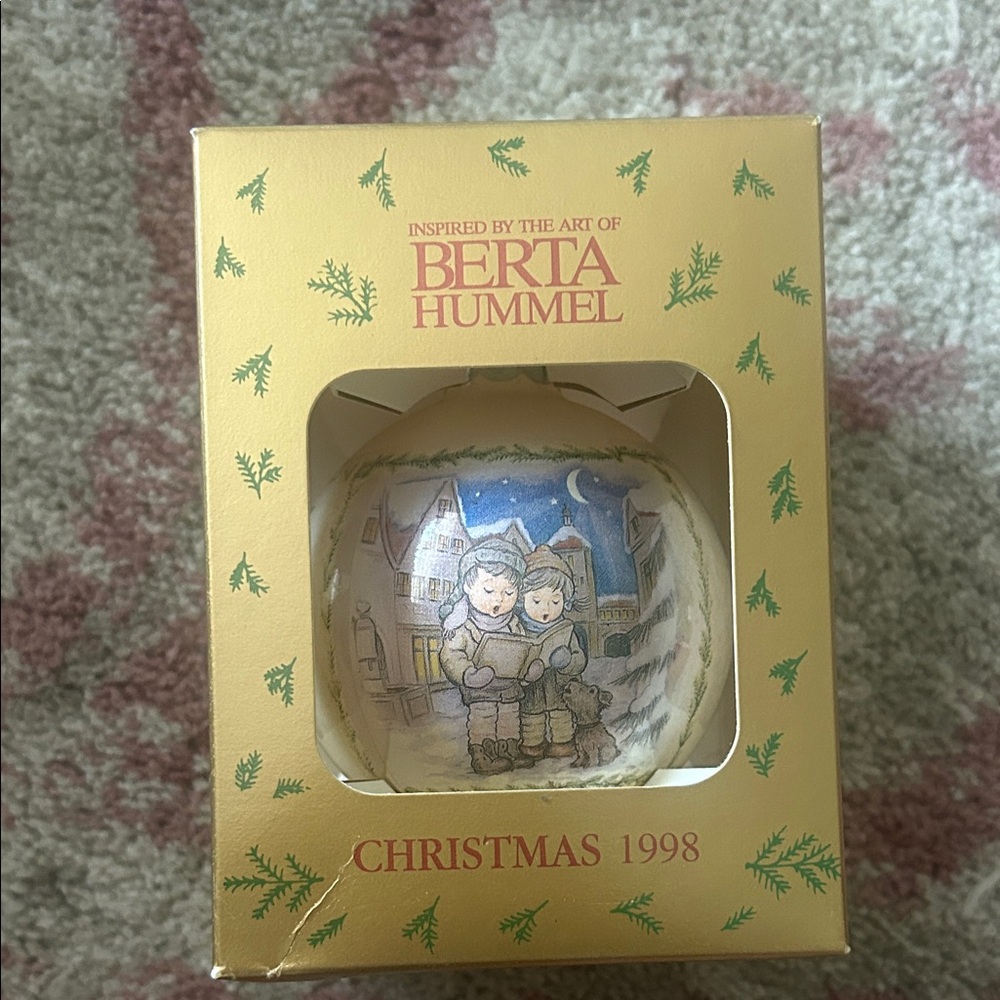 Berta Hummel Christmas 1998 Ornament